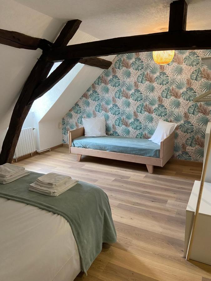 La Charmeraie : Gite De Charme, Piscine Et Spa Thésée 외부 사진
